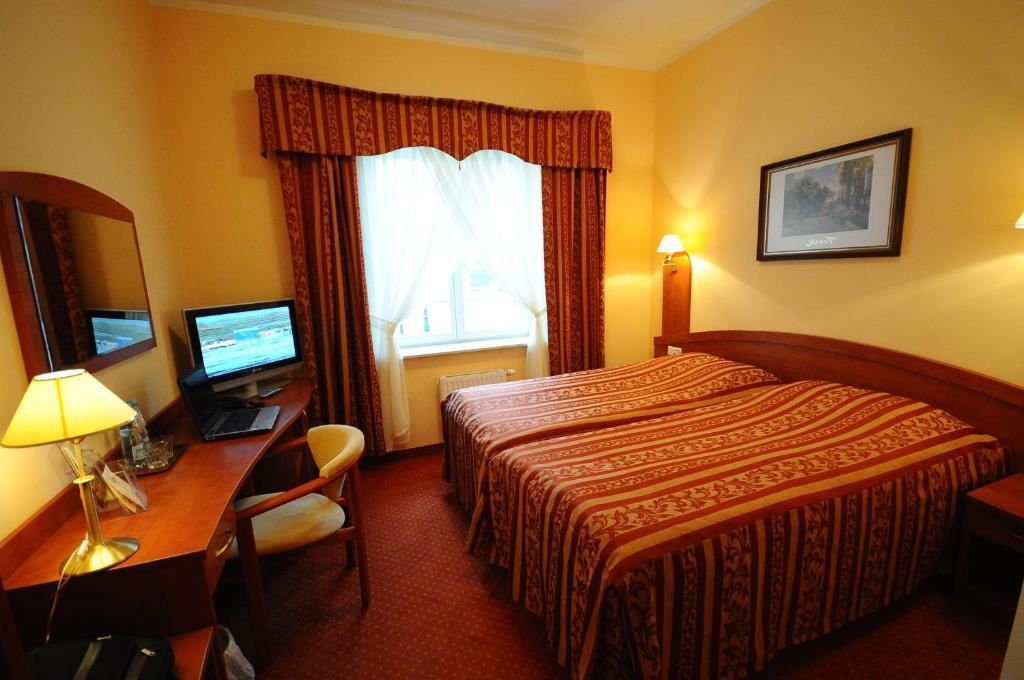 Hotel Maxim Kwidzyn Room photo